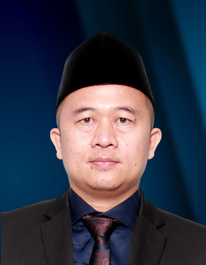 Iqbal Araniri,  SE.I., MM